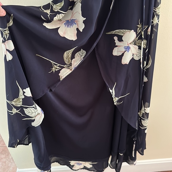 Lulus long navy cream print wrap around dress Size S - Picture 9 of 15